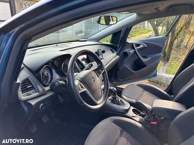 Opel Astra 1.4 Turbo ECOTEC Enjoy
