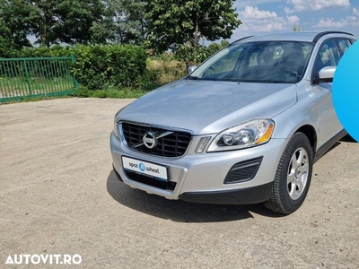 Volvo XC 60 D4 Momentum