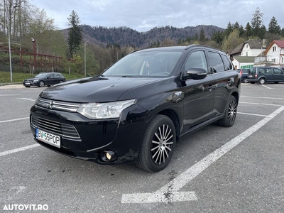 Mitsubishi Outlander 2.0 4WD Plug-In Hybrid