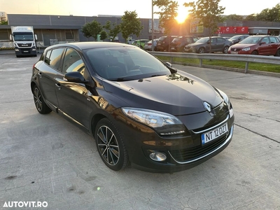 Renault Megane Grandtour ENERGY TCe 115 Start & Stop Bose Edition