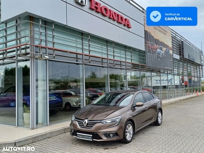 Renault Megane TCe EDC Intens