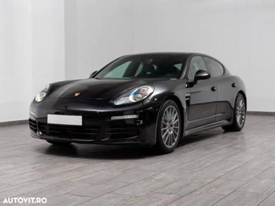 Porsche Panamera 3.0 PDK 4S Executive