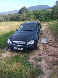 Mercedes Benz C220