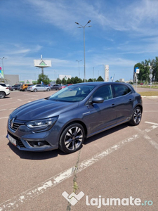 Renault Megane IV masina