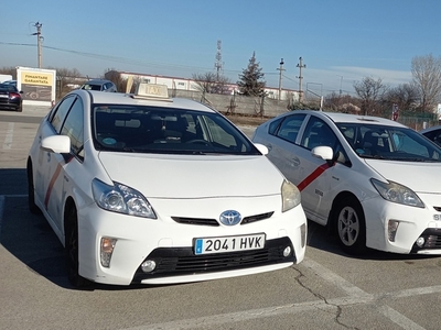 Toyota Prius și Auris hybrid + GPL an 2013-2017