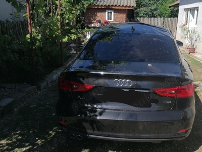 Vând Audi A3 sedan 2014 avariat