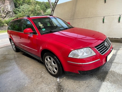 Volkswagen Passat 1.9TDI-101CP Trapa Navi ComfortLINE