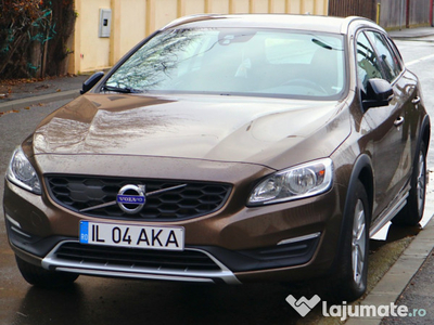 Volvo V60 Cross Country 2017, D3 150cp/350Nm, carlig remorca