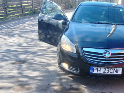 Opel Insignia 2013,2.0diesel,160cai,dreapta