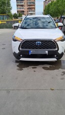 Corolla Cross hibrid nouă!!!