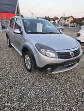 Vând Dacia Sandero Stepway