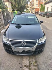 Vând Passat 2.0 TDI 110CP