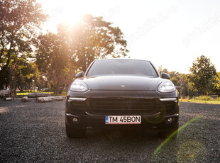 Vând Porsche Cayenne 3.0L TDI, PLATINUM, întreținut impecabil