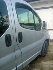 Vand sau schimb Opel Vivaro