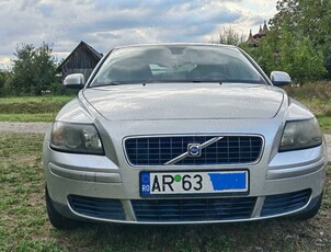 Vând Volvo s40