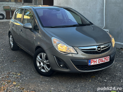 Opel Corsa, An 2011 , Motor 1.3 , 95cp , NAVI,AC, Senzori parcare, Euro 5