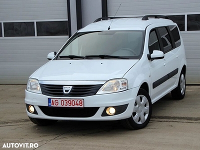 Second hand Dacia Logan - 4 290 EUR, 110 000 km - Autovit