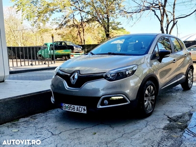 Second hand Renault Captur - 12 000 EUR, 71 000 km - Autovit