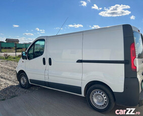 Autoutilitara Renault Trafic 2.0 Dci