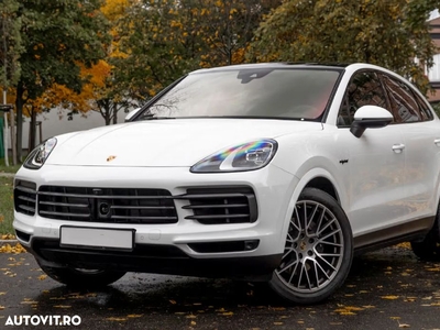 Porsche Cayenne Coupe E-Hybrid Tiptronic S Platinum Edition