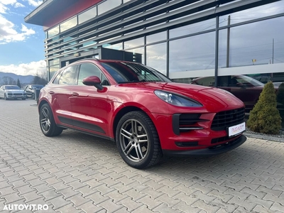 Porsche Macan Standard