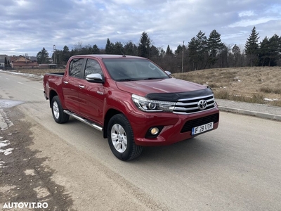 Toyota Hilux 4x4 Double Cab M/T Invincible