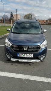 Dacia Lodgy Stepway 1.6 benzina 95500 km an 2019, 7 locuri