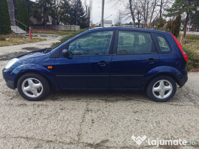 Ford fiesta stare excelenta