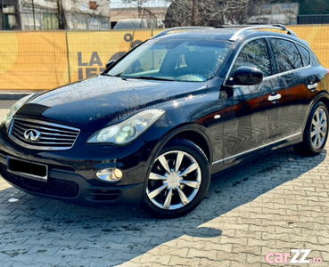 Infiniti EX30 GT Premium 3.0d automat 4x4