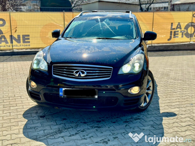 Infiniti EX30 GT Premium 3.0d automat 4x4