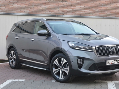 Kia Sorento / 4x4 AWD / 7 Locuri / Automat / Panoramic / Camere 360 Pitesti