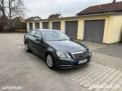 Mercedes-Benz E 250 CGI Blue Efficiency Automatic