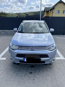 Mitsubishi Outlander PHEV plug-in hybrid 4x4 Cluj-Napoca