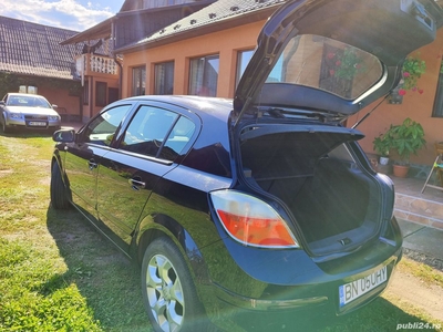 Opel Astra H