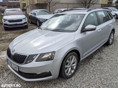 Skoda Octavia Combi Diesel 1.6 TDI DSG Ambition