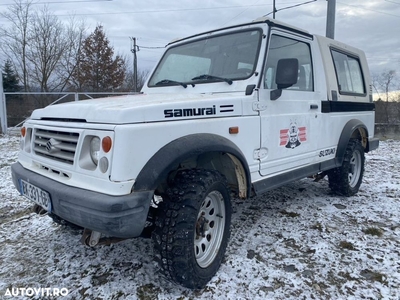 Suzuki Samurai