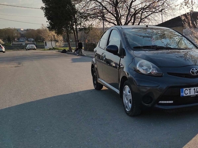 Toyota aygo. Masina de oras Mircea Voda