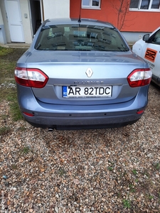 Vand auto Renault fluence