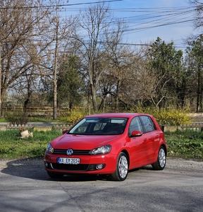 VW Golf 6 1.4TSI SenzoriParcare Clima ÎncălzireScaune Alcantara PilotA Bucuresti Sectorul 4