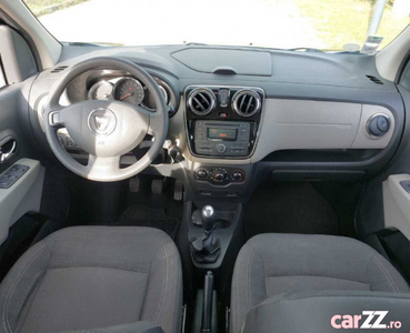 Dacia Lodgy 1.5 dCi Laureate, clima, oglinzi electrice, tempomat