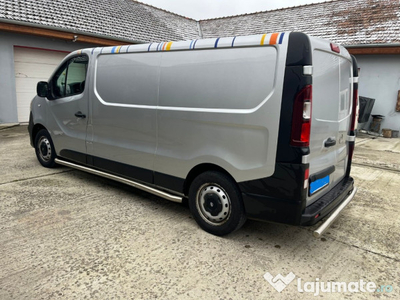 Opel Vivaro utilitar