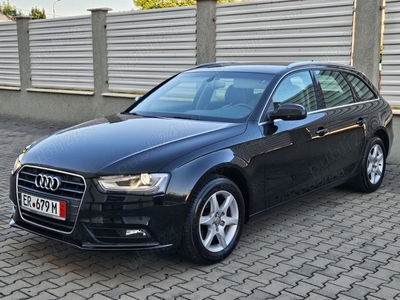 AUDI A4 B8 2013 Automat 8+1Xenon Led Navigație Full Climatronic