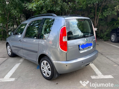 Skoda Roomster An 2011 Impecabil