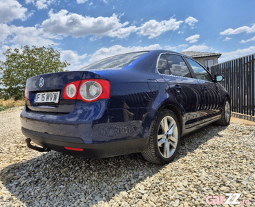 Volkswagen Jetta 2007 2.0 FSI