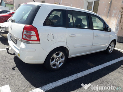 Opel Zafira B 7 locuri