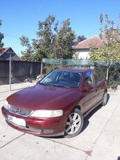 Autoturism Opel Vectra 1.6