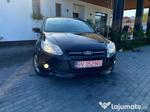 // Ford Focus 2013 167.000km //