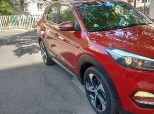 Hyundai Tucson 2018-4 4-2L-Diesel-AUTOMAT-Impecabil