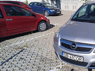 Liciteaza-Opel Zafira 2006