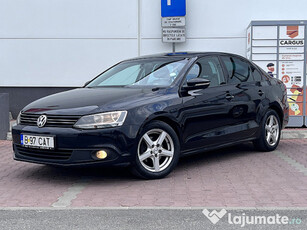 Liciteaza-Volkswagen Jetta 2012